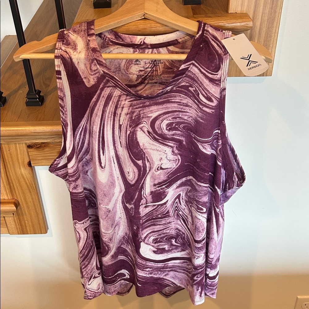 Xersion Quick Dry Purple Marble Women's Top